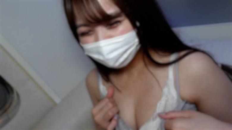 【初．無修正】笑臉可愛的內定的宅女22歳大學生