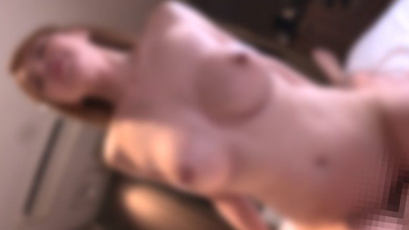 【完全保密版】【完全露臉】【NTR】【中出】20歲年長的社長妻子，以NTR志願首次出演FC2，我性慾很強，但老公不理我…