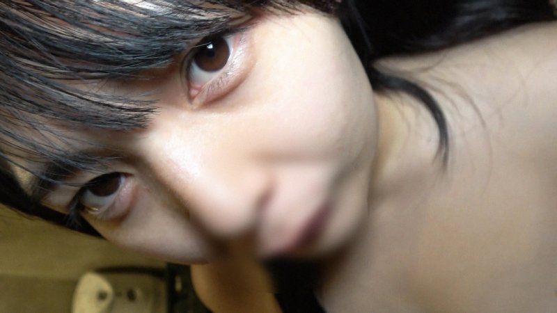 【神回】 ※早期特典　彼氏不知道的秘密。只有陌生男人的陰莖才能滿足的變態女人。粗魯地對待毛茸茸的私處，多次內射，令頭腦一片空白。